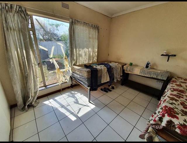 4 BEDROOM HOUSE FOR SALE IN MAYBERRY PARK